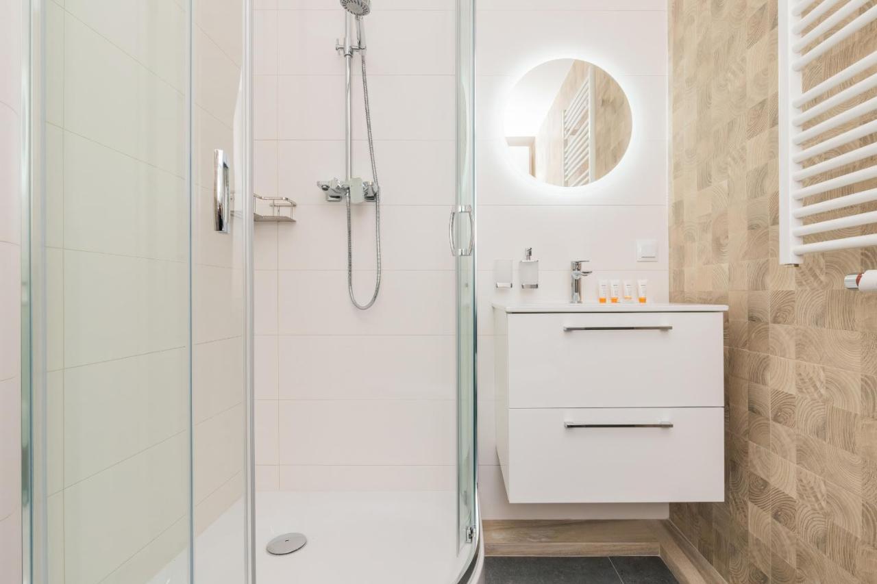 Apartment Awanport Gdynia Zeromskiego By Noclegi Renters Exterior photo