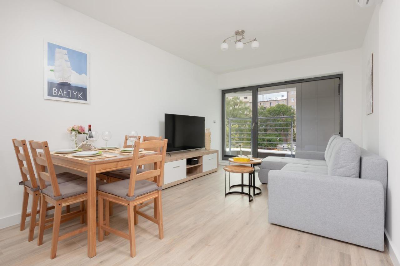 Apartment Awanport Gdynia Zeromskiego By Noclegi Renters Exterior photo